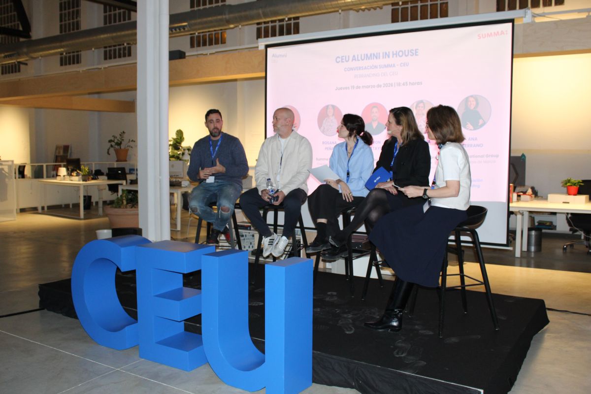 La Univeristat impulsa el primer CEU Alumni InHouse en Summa Branding